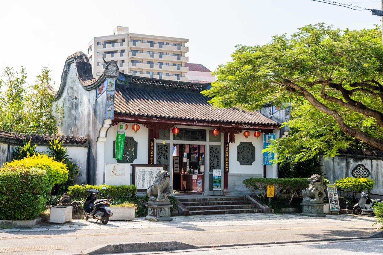 Hotel Little Island Okinawa Matsuyama Naha Exterior photo